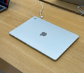 Apple MacBook Pro 16 Silver - rendu 3D vue du dessus